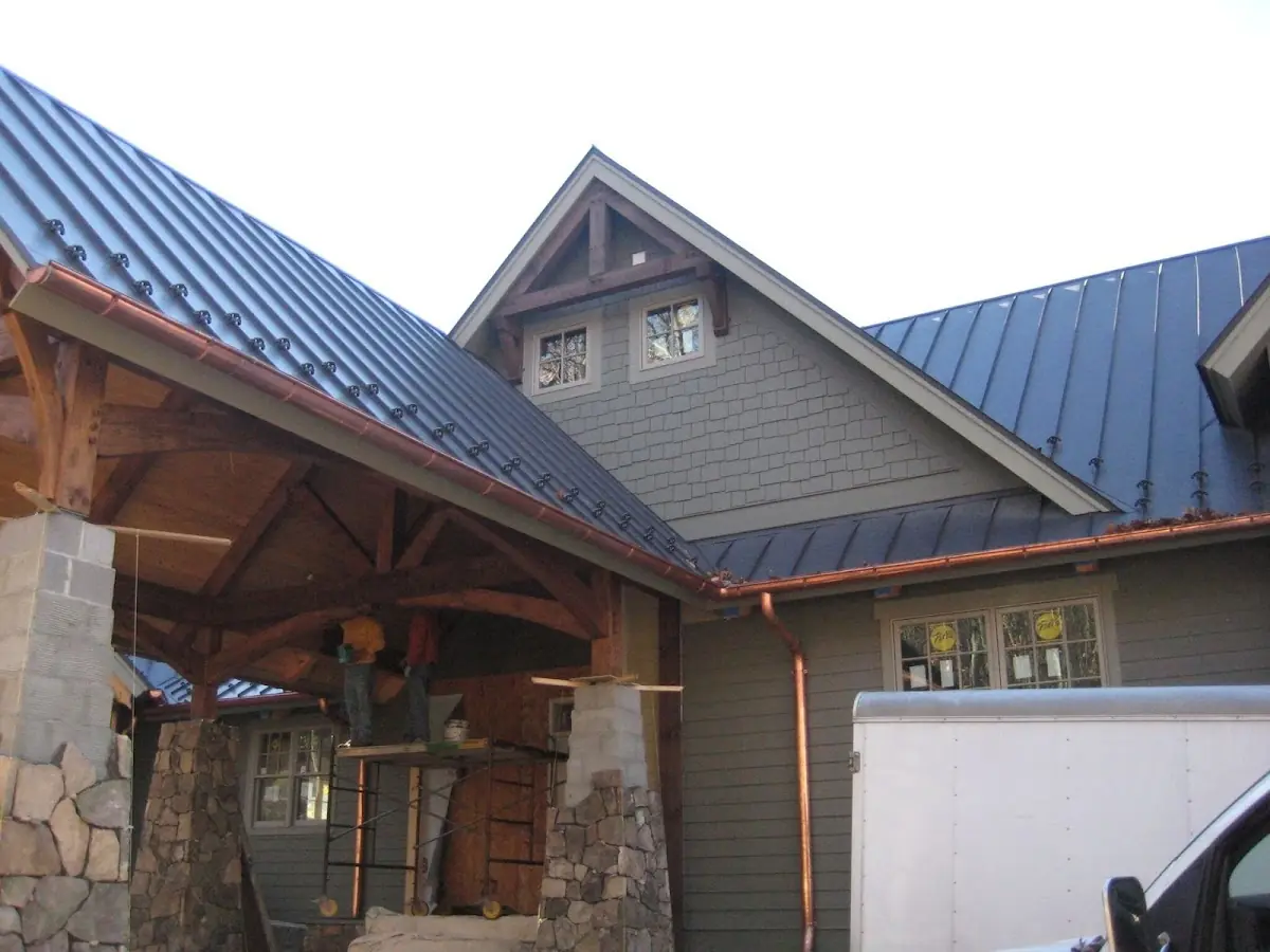 Craftsman Roofing team delivering quality roofing work in Savin Rock